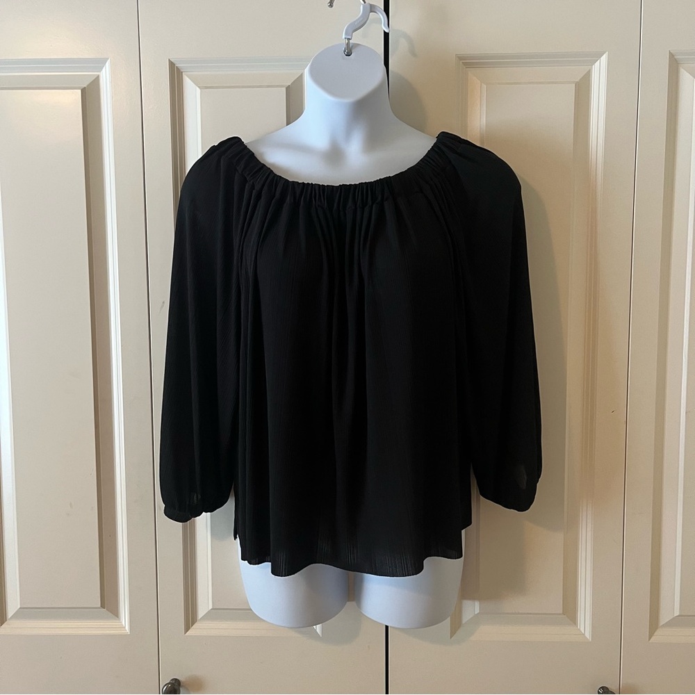 Intimately Free People Black Off-Shoulder Crop Top 🖤✨